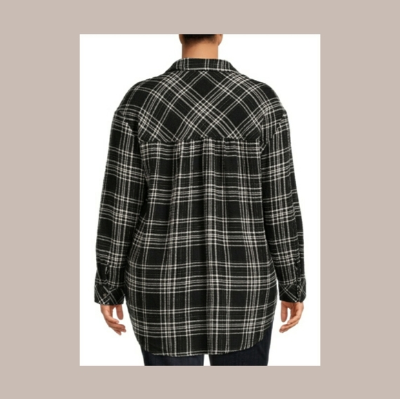 Terra and sky plain button down - Picture 2 of 3